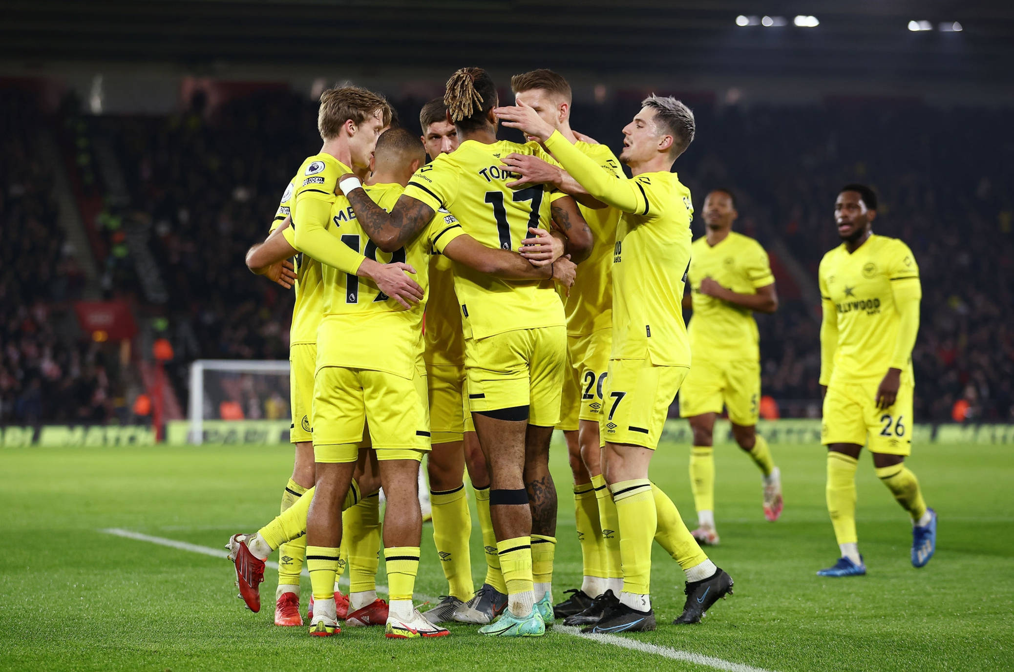 更是团队和 更是团队和